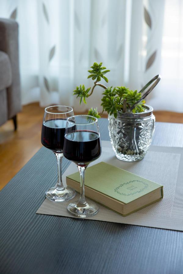 Apartment Fluid Σπλιτ Εξωτερικό φωτογραφία